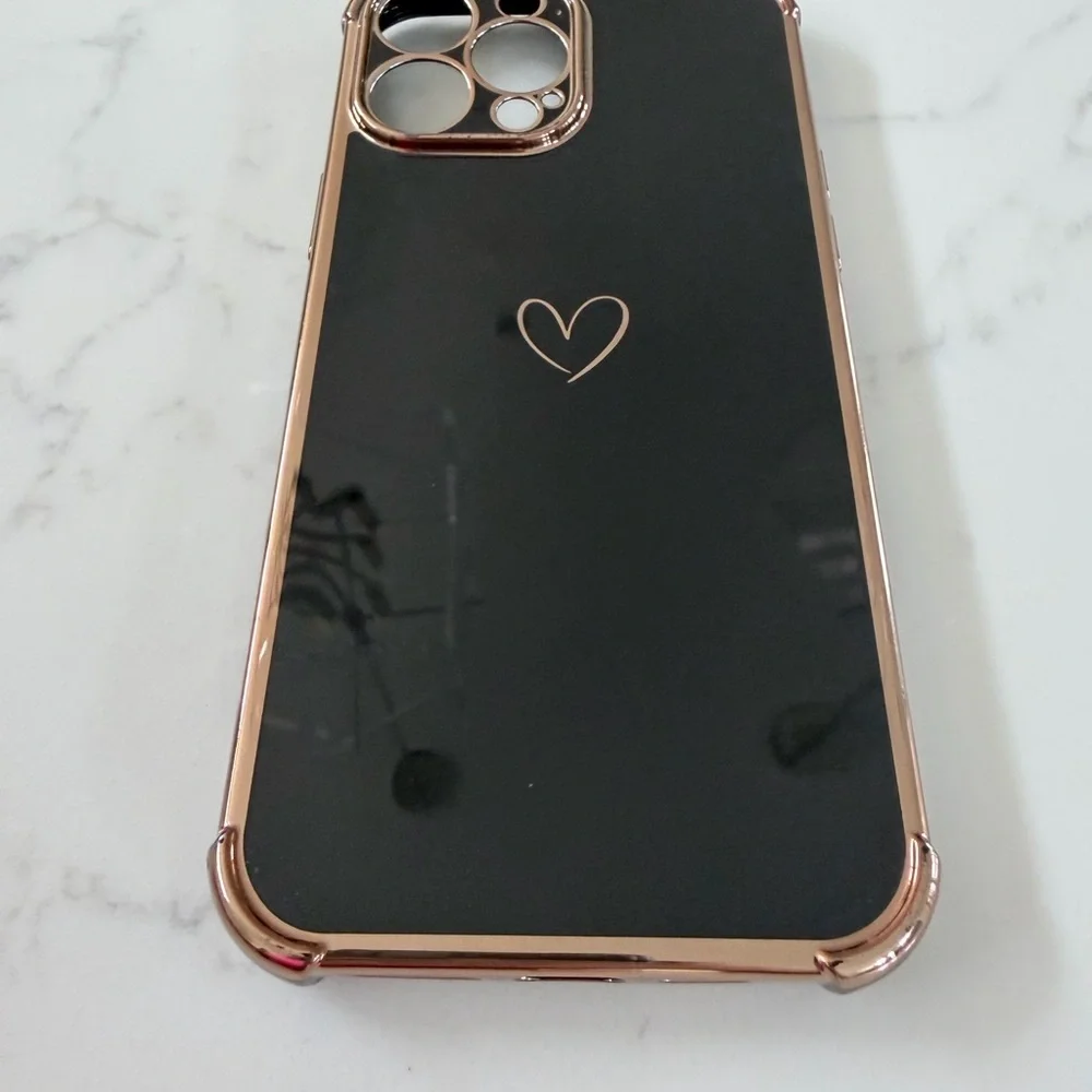 iPhone 13 Pro Max Elegant Black and Gold Heart Phone Case
